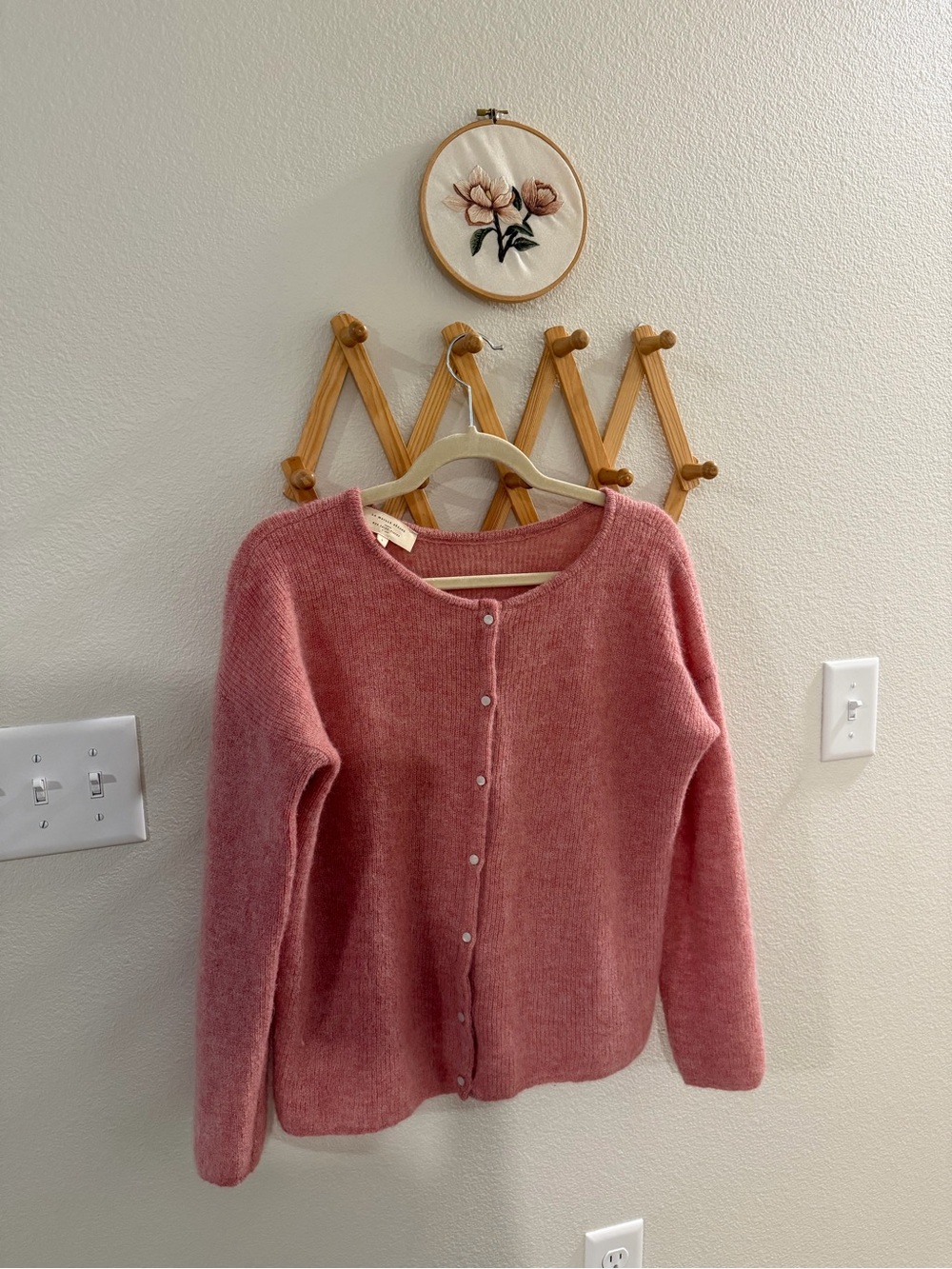 Sezane Gaspard Cardigan Size Small - Picture 2 of 3